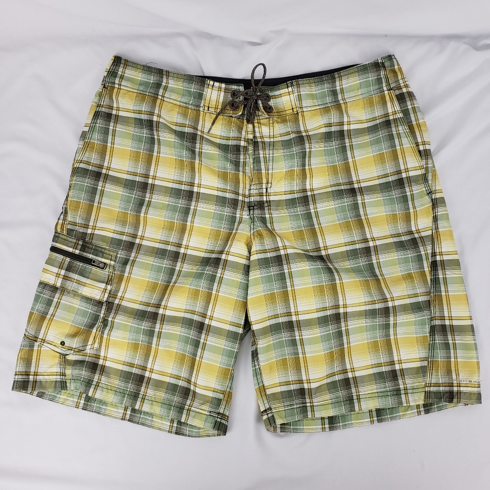 Columbia Men's Omni-Shade Hybrid Board Shorts 38